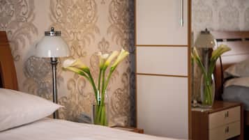 Standard Double Room | Tempur-Pedic beds, in-room safe, desk, soundproofing
