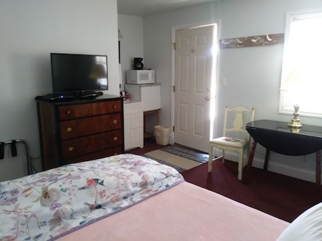 1 bedroom, desk, laptop workspace, iron/ironing board