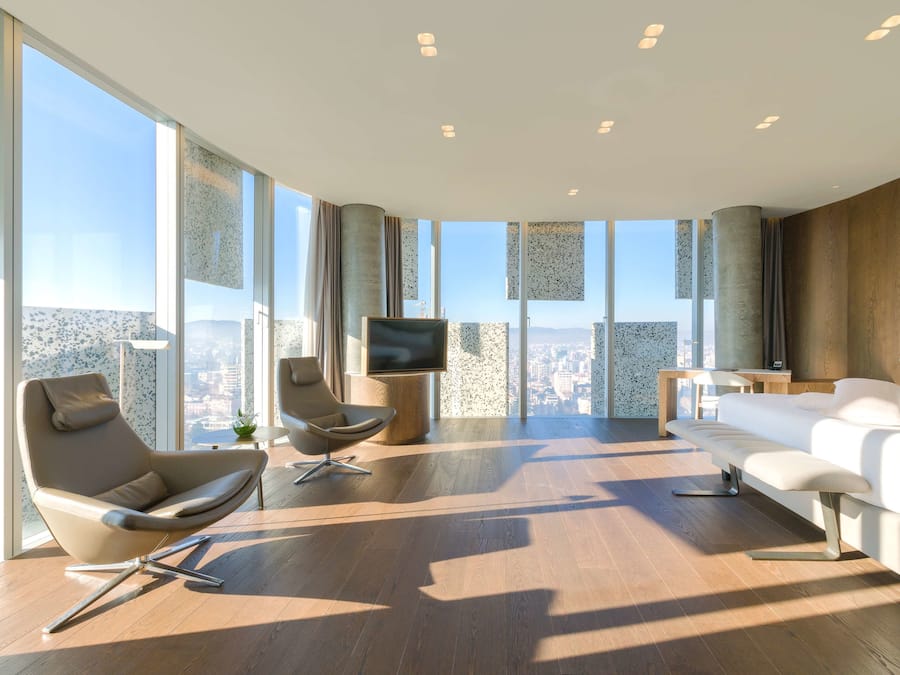 Minibar, in-room safe, desk, soundproofing