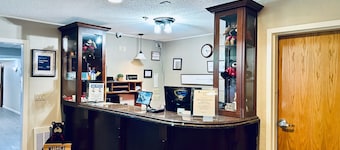 Iveys Motor Lodge Houlton