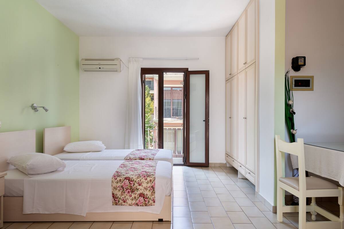 Apartment | Rollaway beds (surcharge), WiFi (free)