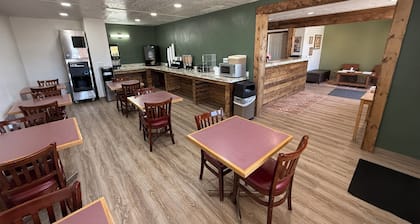 Four Corners Inn