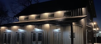 Bourbon Manor B&B