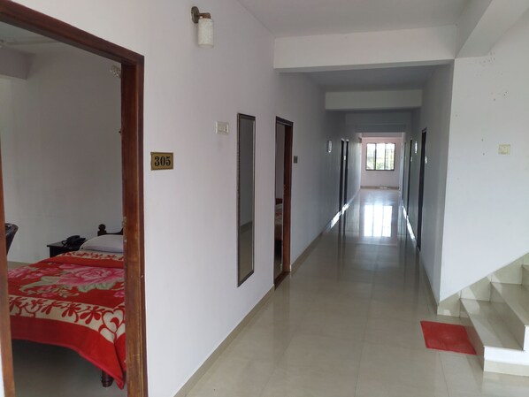 Hallway - Dubai Hotel Kumarakom (Kottayam)