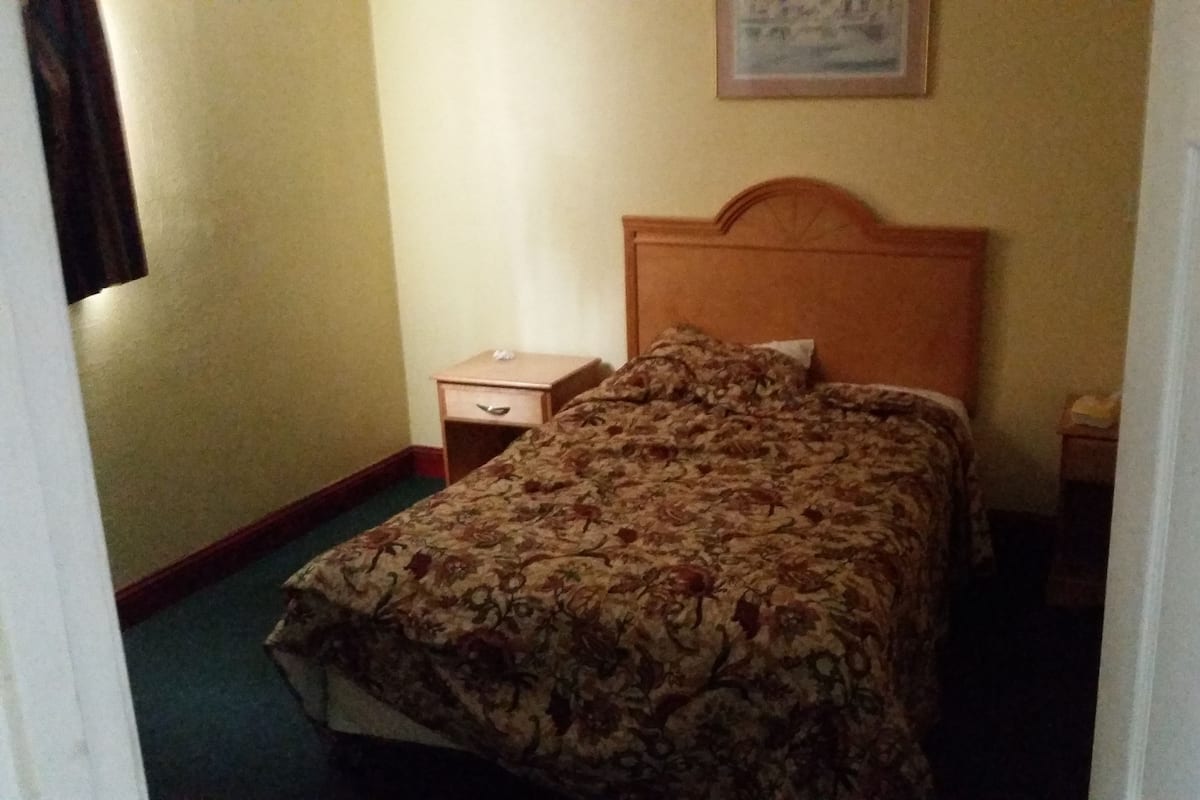 Suite Deluxe, 2 camere da letto | 1 camera, ferro/asse da stiro, Wi-Fi gratuito