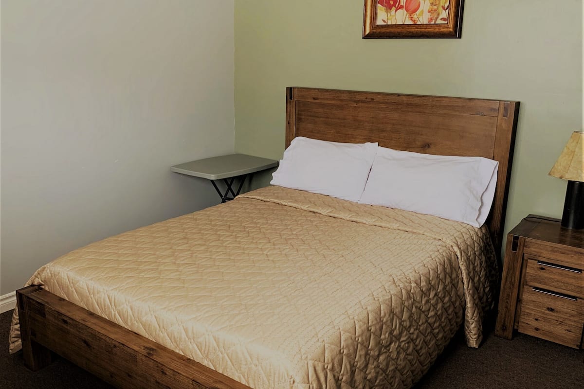 Standard Room, 1 Katil Ratu (Queen) | Wi-fi percuma, cadar katil