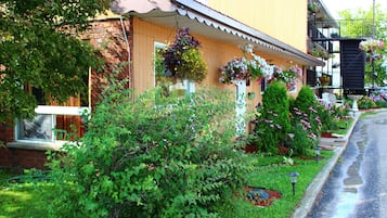 Bahçe