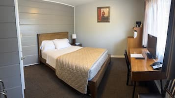 WiFi (free), bed sheets
