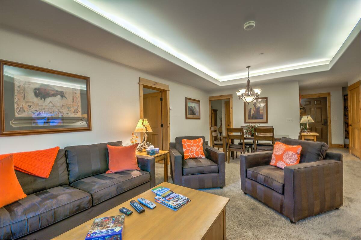 4 Bedroom, 3 Bathroom B 204