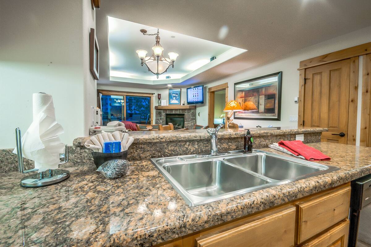 2 Bedroom, 2 Bathroom A 205