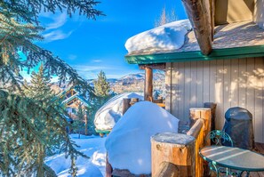 Terrace/patio - Saddle Creek by Retreatia (Steamboat Springs)