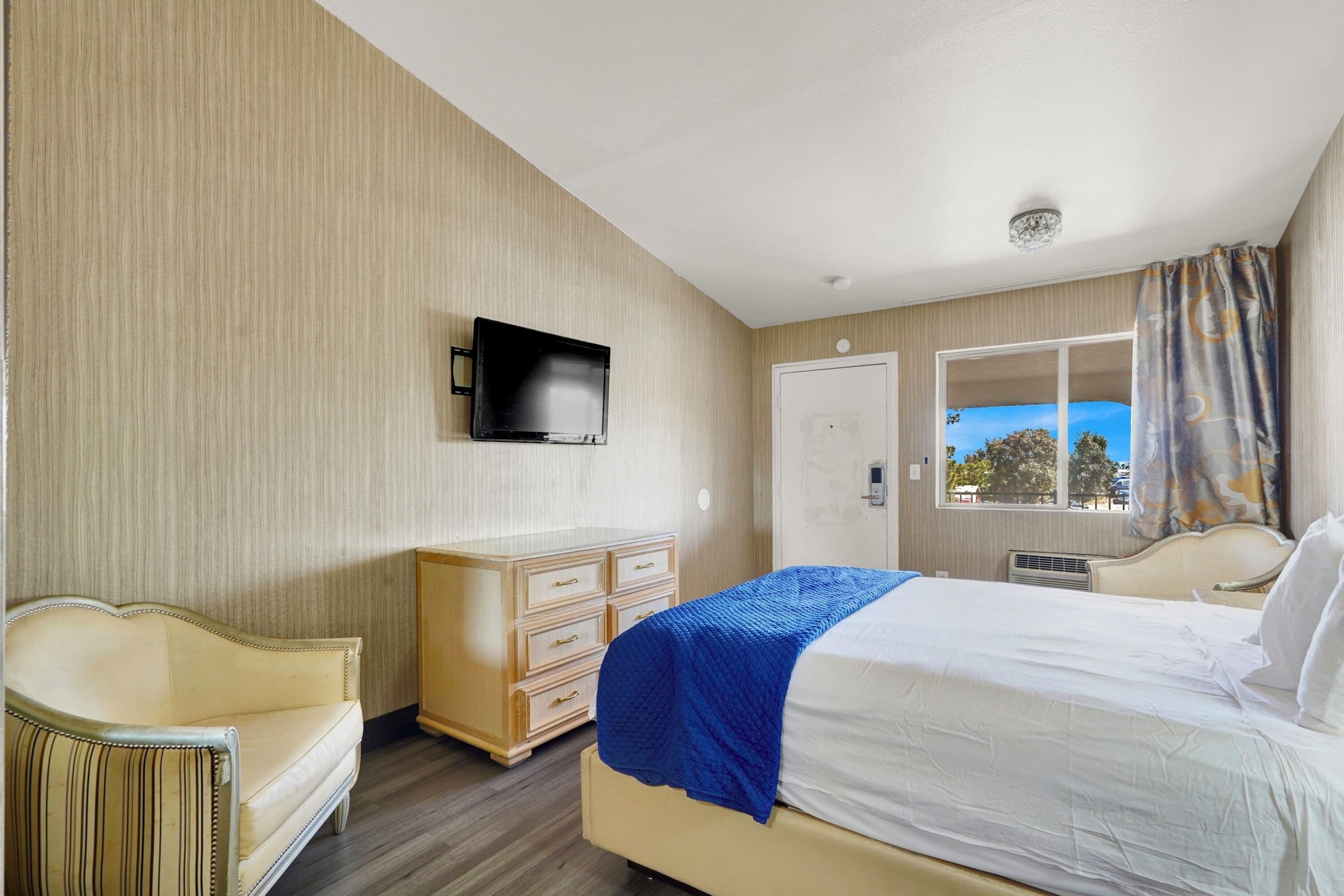 Photo - Crown Motel Downtown Fremont St