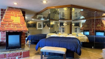 Suite, 1 trĂšs grand lit, bain Ă remous