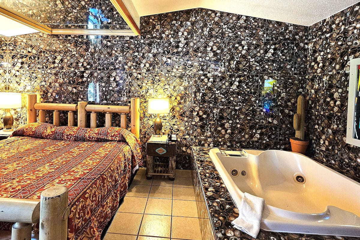 Suite, 1 King-Bett, Whirlpool