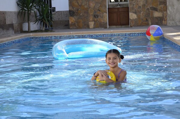 Outdoor pool - Eco Bay Hotel y Restaurant (Bahía Kino)