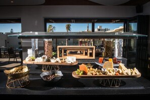 Dining - Noble Hotel Suites (Hersonissos)