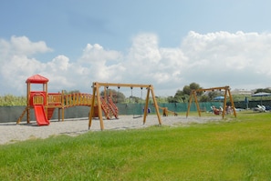 Children’s play area – outdoor - Barbie Hotel Apartments (Rhodes)
