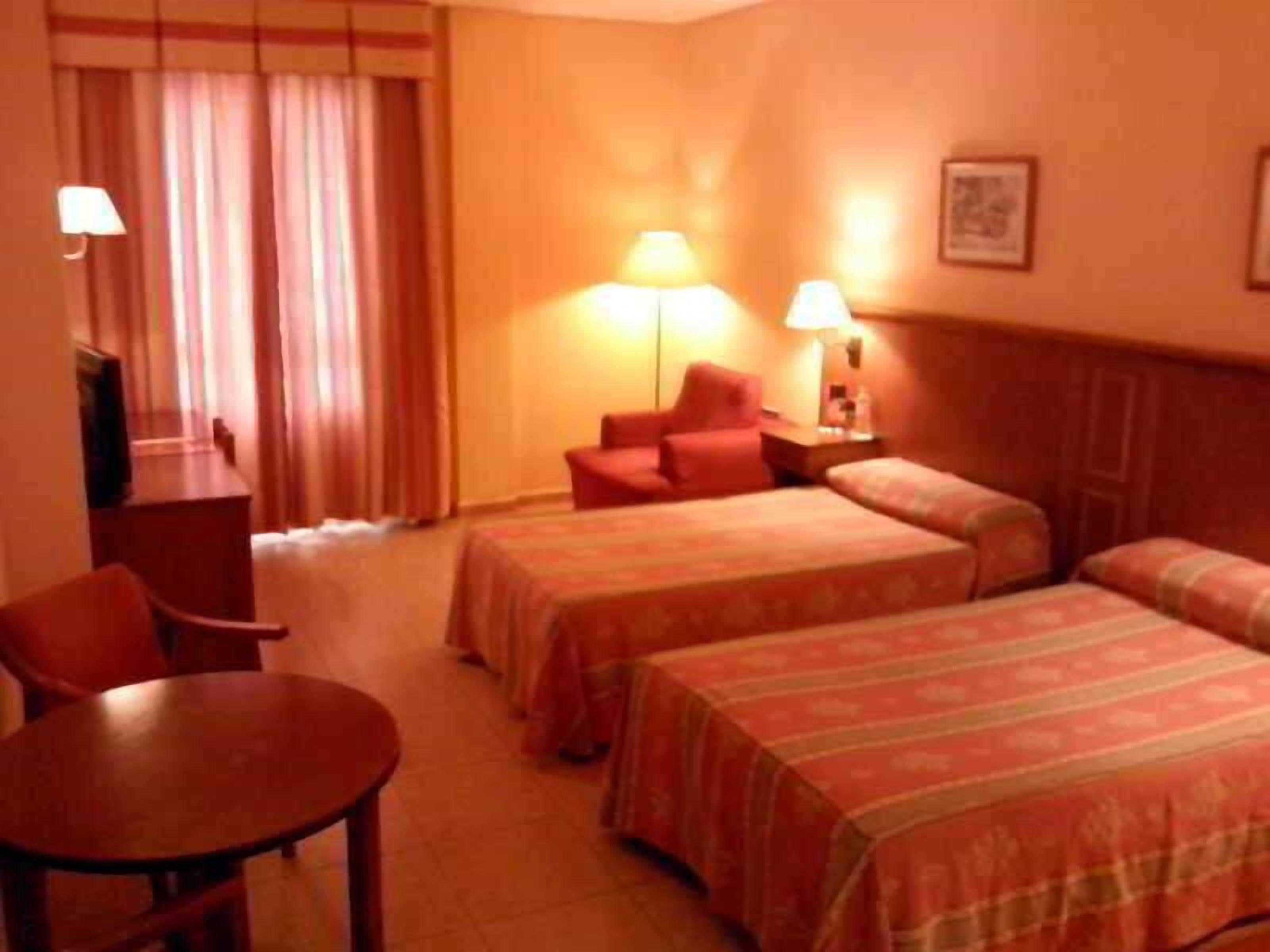 In-room safe, desk, free WiFi, bed sheets