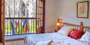 Double or Twin Room, City View | Desk, cots/infant beds, bed sheets