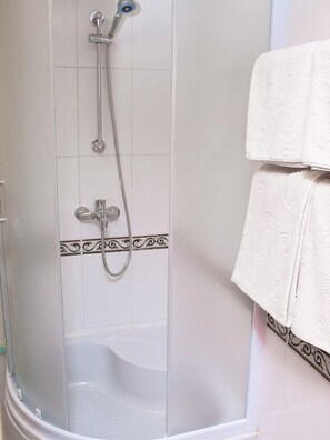Bathroom - Apartments Villa Maja (Dubrovnik)