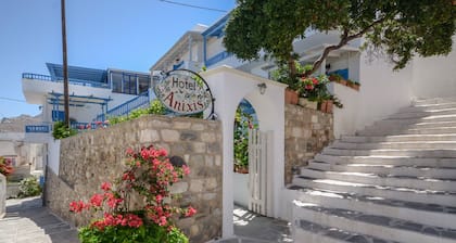 Hotel Anixis