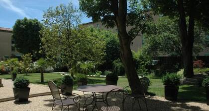 BnB Demeure Saint Louis