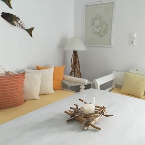 Suite, Jetted Tub | Peti besi dalam bilik, kalis bunyi, seterika/papan seterika 
