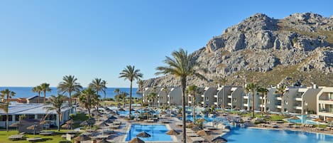 منظر من الجو على ارتفاع عالٍ