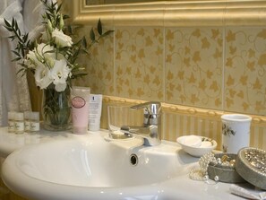 Bathroom - Hotel Aberdeen (Rome)