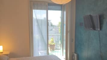 Chambre Confort Double ou avec lits jumeaux, 1 chambre, terrasse, niveau Exécutif | 1 chambre, minibar, Wi-Fi gratuit, draps fournis