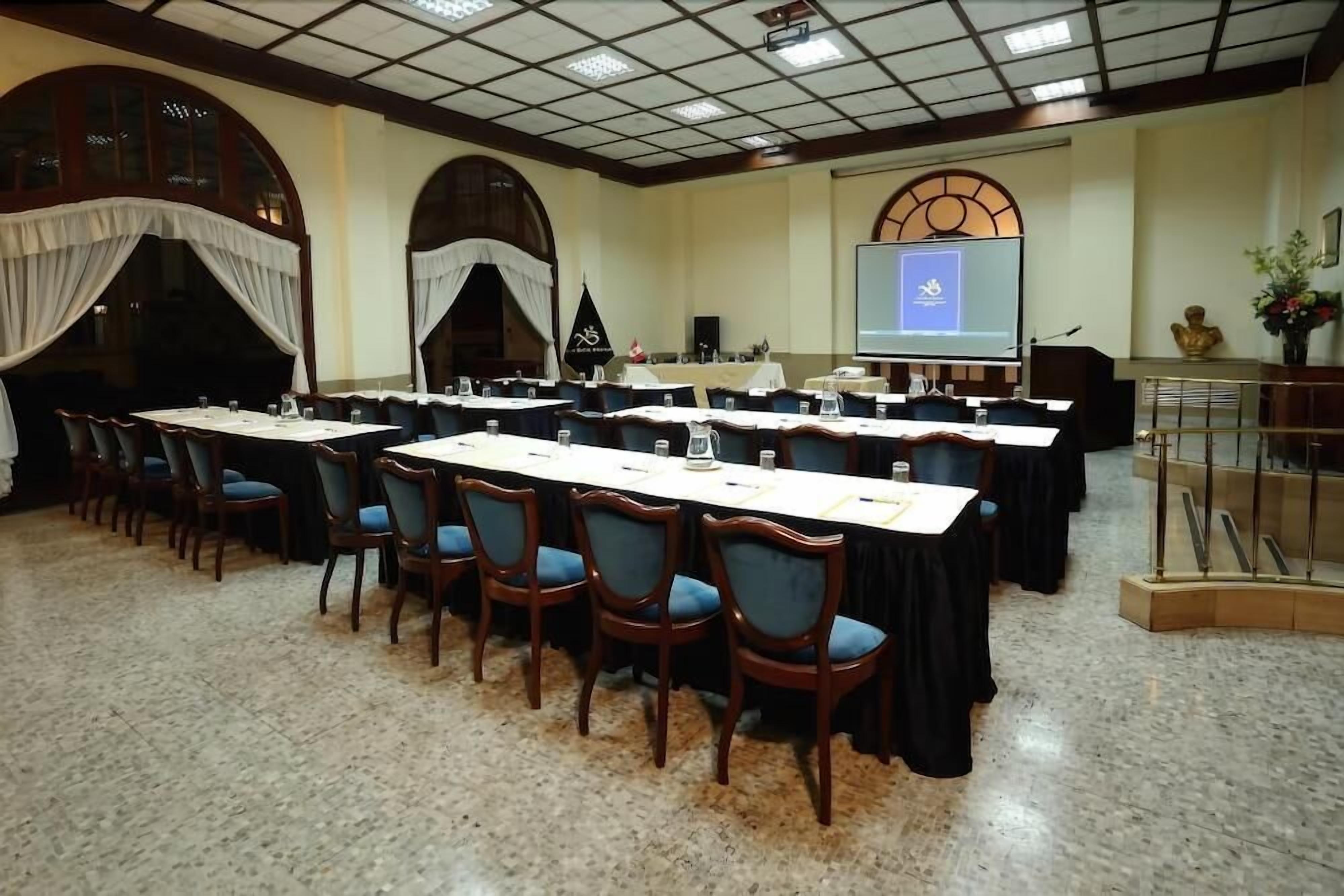 Meeting facility