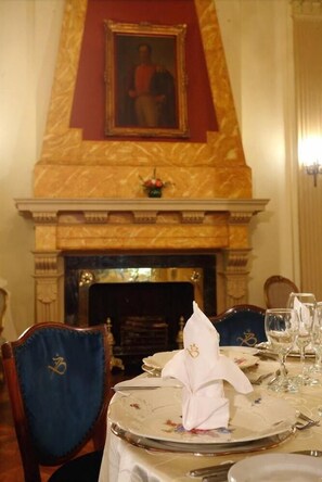 Dining - Gran Hotel Bolivar (Lima)