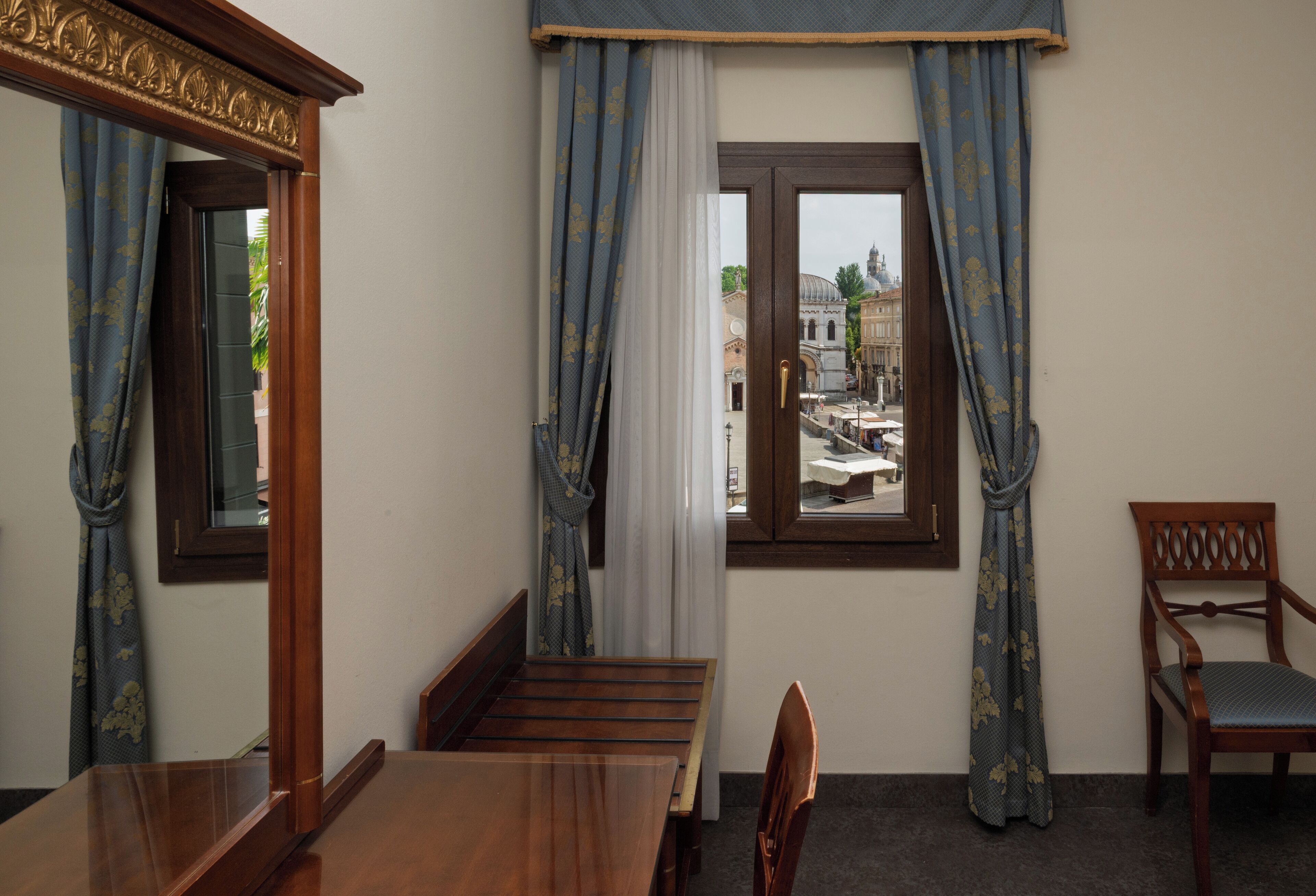 double or twin room, city view | 1 bedroom, down duvets, minibar, in-room safe