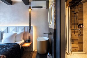 Chambre Standard double | Minibar, coffre-fort, bureau, accès au Wi-Fi (inclus)