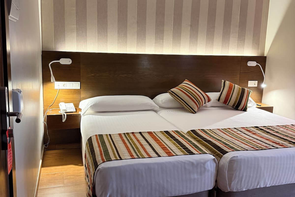 Double Room, Multiple Beds, Non Smoking | In-room safe, desk, blackout curtains, free WiFi