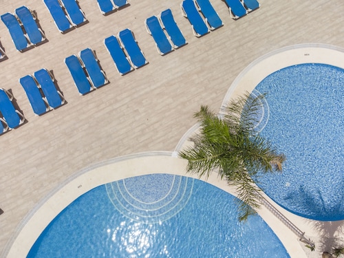 Aparthotel BCL Levante Lux