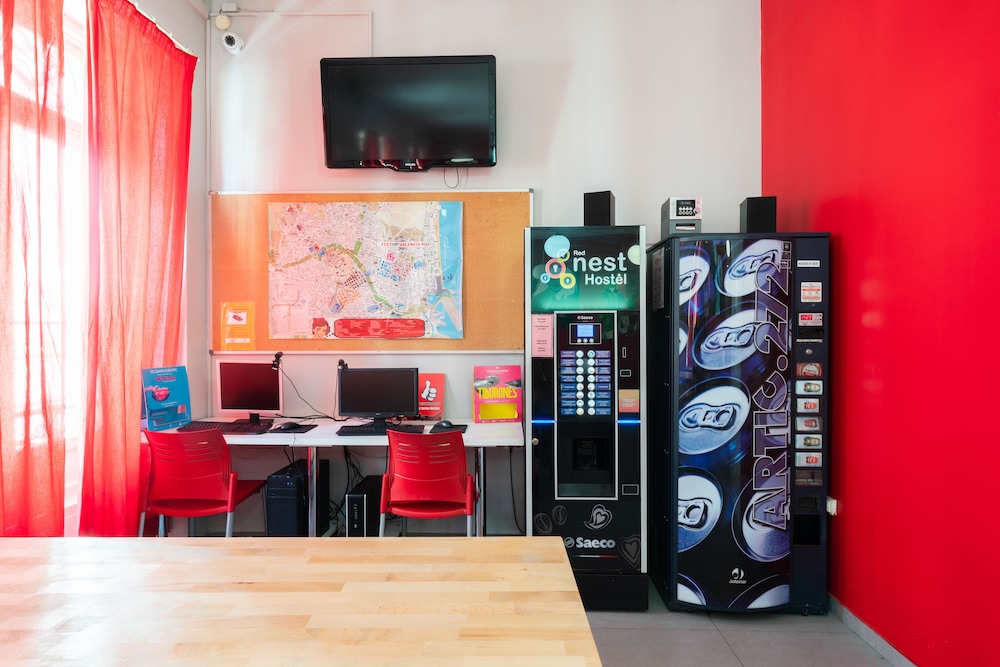 Red Nest Hostel Valencia by null