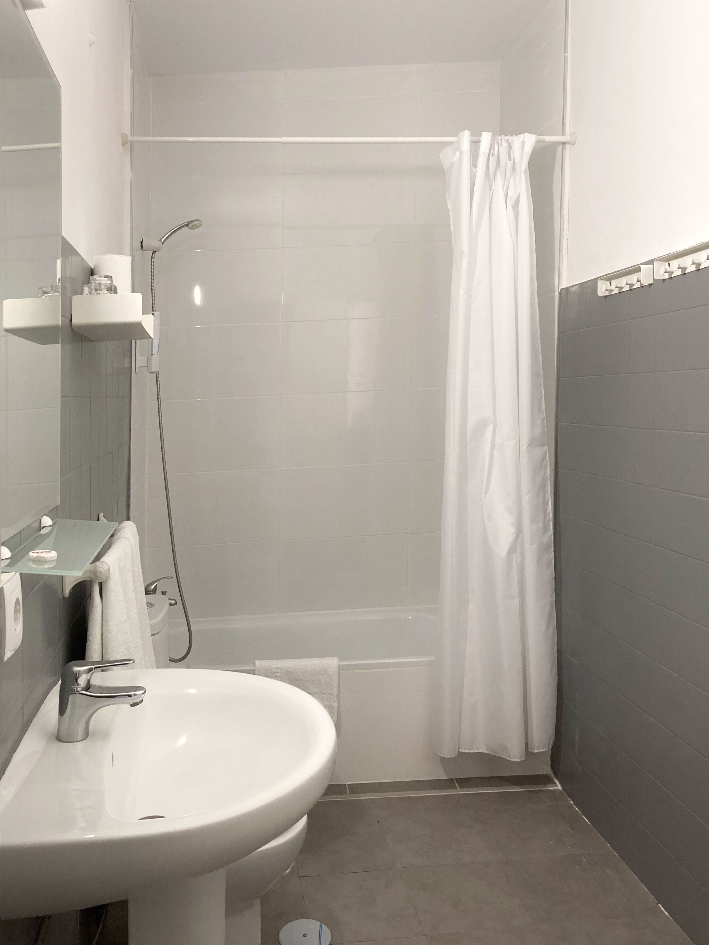 Foto - Hostal Paco Marbella