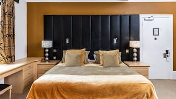 Family Suite (Hillview) | Egyptian cotton sheets, premium bedding, individually decorated