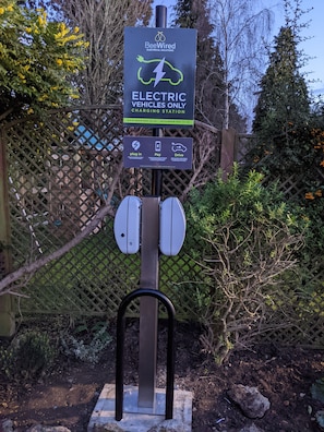 Electric vehicle-charging station