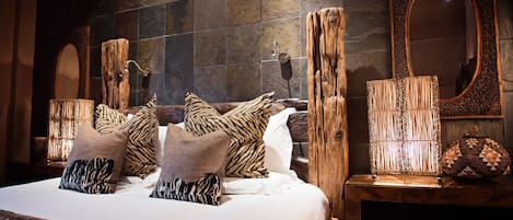 Room (Out of Africa) | Egyptian cotton sheets, premium bedding, individually decorated