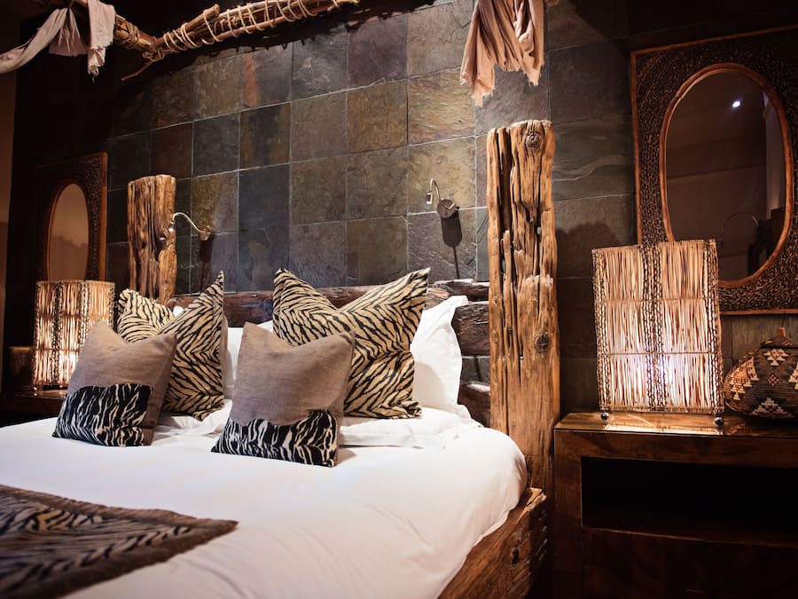 Room (Out of Africa) | Egyptian cotton sheets, premium bedding, individually decorated