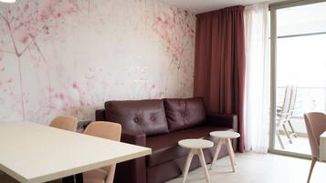 Apartamento, 2 habitaciones, terraza | Comedor
