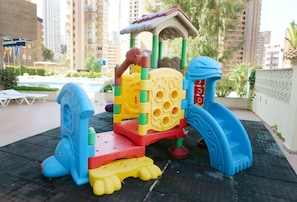 Children’s play area – outdoor