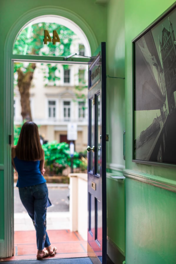 Entrada de la propiedad