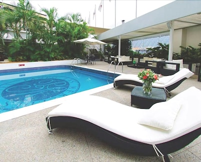 Hotel Paseo Las Mercedes