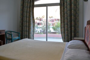 Minibar, lits pliants/supplémentaires