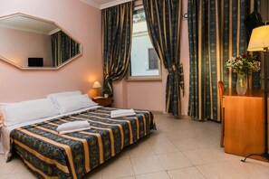 In-room safe, free WiFi - Residence Lodi (Rome)