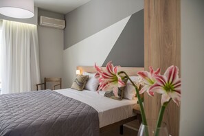 Comfort Twin Room | Desk, soundproofing, iron/ironing board, free WiFi - Exotica Hotel (Zakynthos)