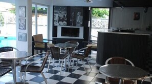 Desayuno buffet incluido todos los días